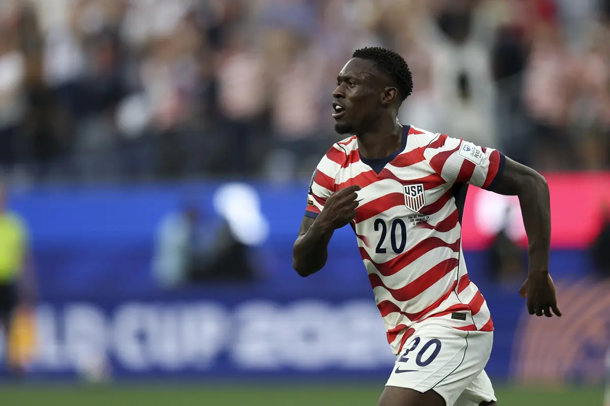 Stati Uniti ok con il Paraguay all’esordio, 4-1 con doppietta di Balogun