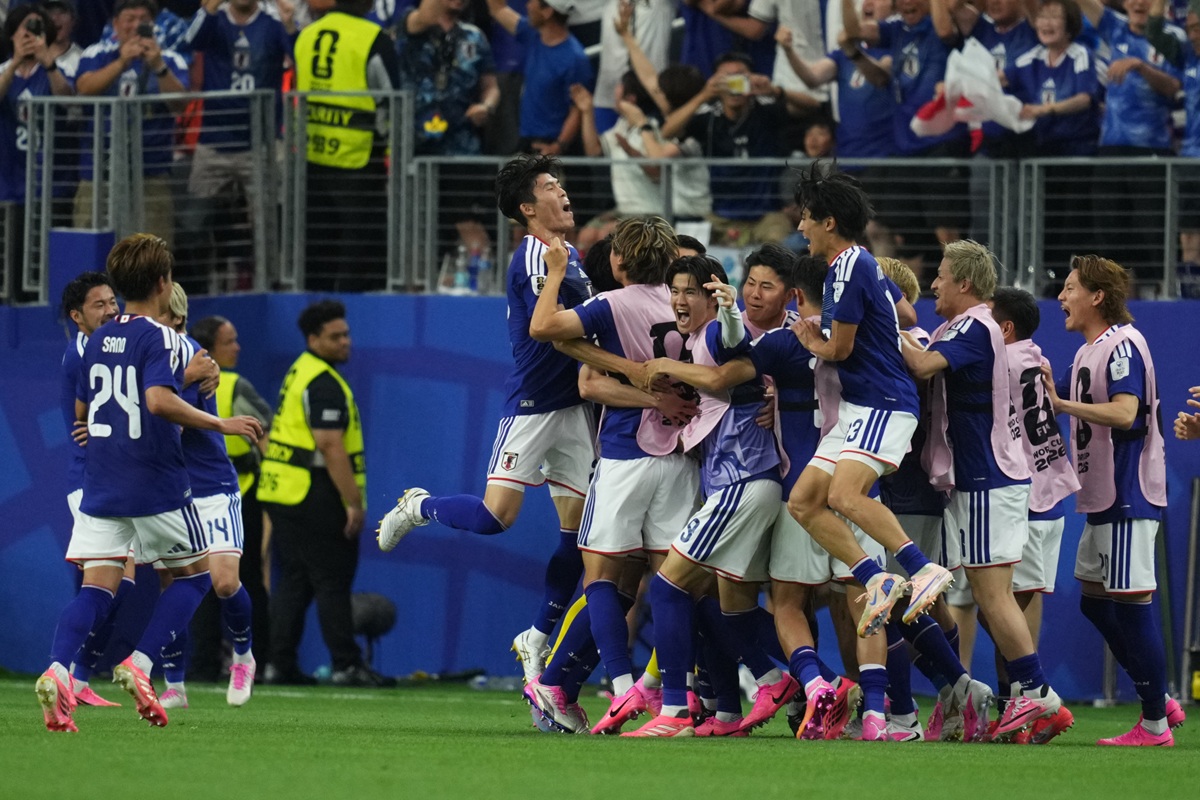 Kamada rovina il debutto dell’Olanda, il Giappone trova il 2-2 all’88’