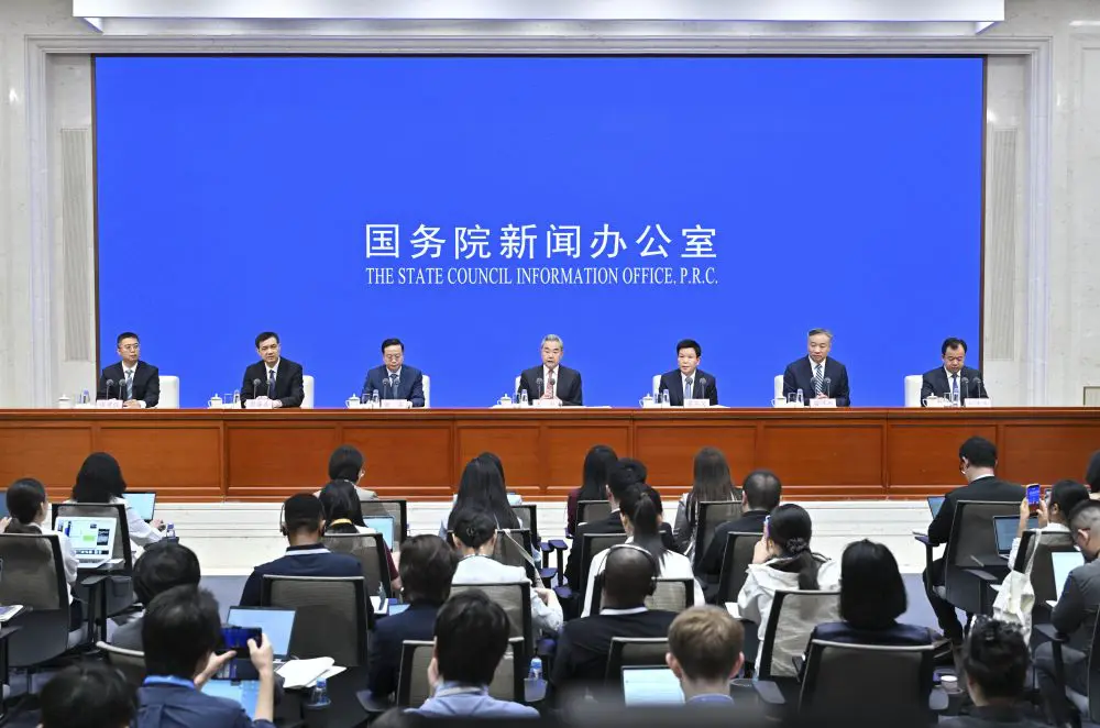 La Cina presenta il “libro bianco” sulla governance globale