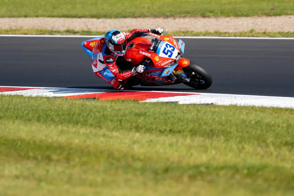 I marchi motociclistici della Cina si espandono in Italia