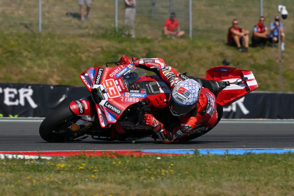 In Repubblica Ceca vince Marc Marquez, sul podio Ogura e Bagnaia
