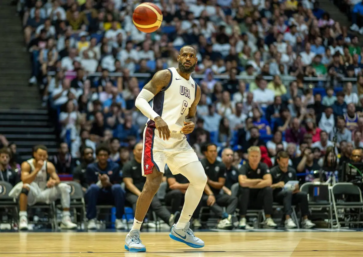 LeBron James giocherà nei Philadelphia 76ers