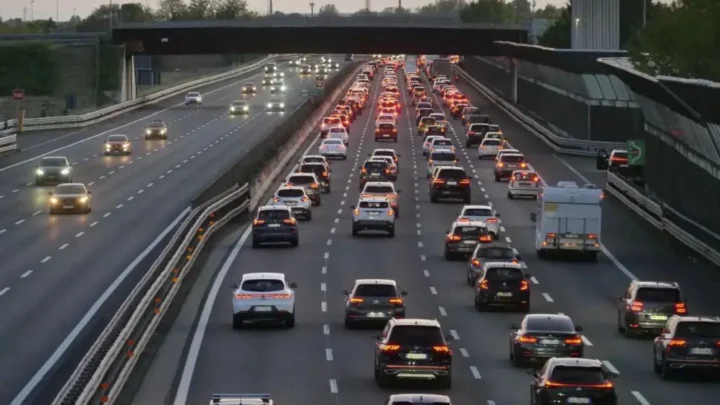 Bollo auto, ecco quali sono i modelli esentati dal 2027