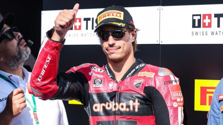 Nicolò Bulega campione del mondo di Superbike “Sono incredibilmente felice”