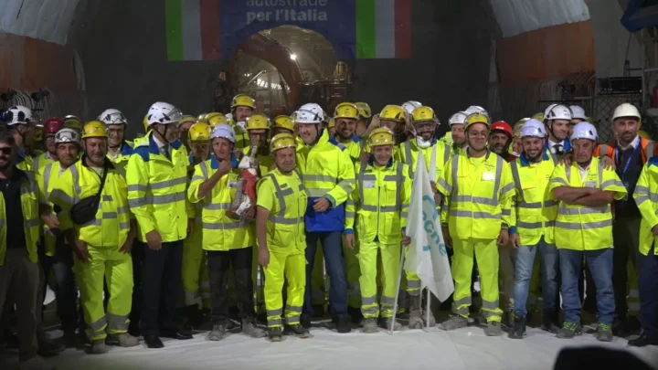 ASPI, completato lo scavo della galleria San Donato sull’A1 Firenze Sud-Incisa
