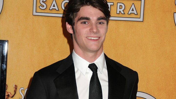 Morto a 34 anni RJ Mitte, il Walter White JR. di “Breaking Bad”