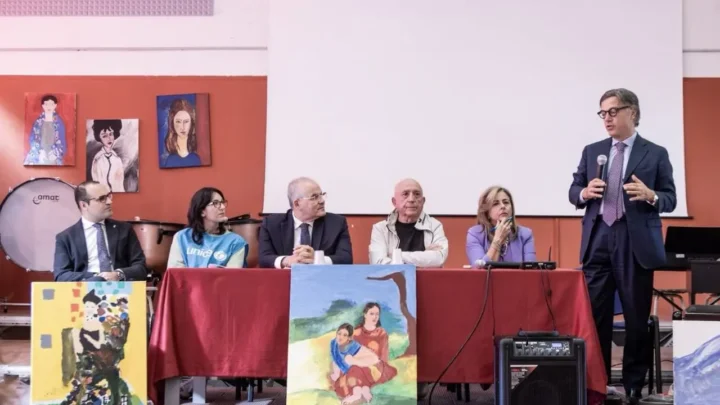 Sud del Mondo, a Reggio si chiude Eyes in Color: arte e integrazione nelle scuole