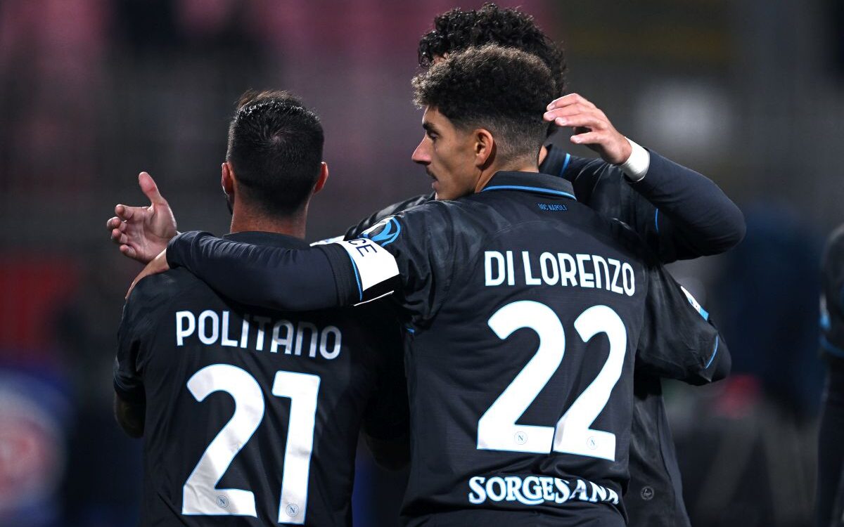 Il Napoli ritrova il sorriso, Monza travolto 4-1